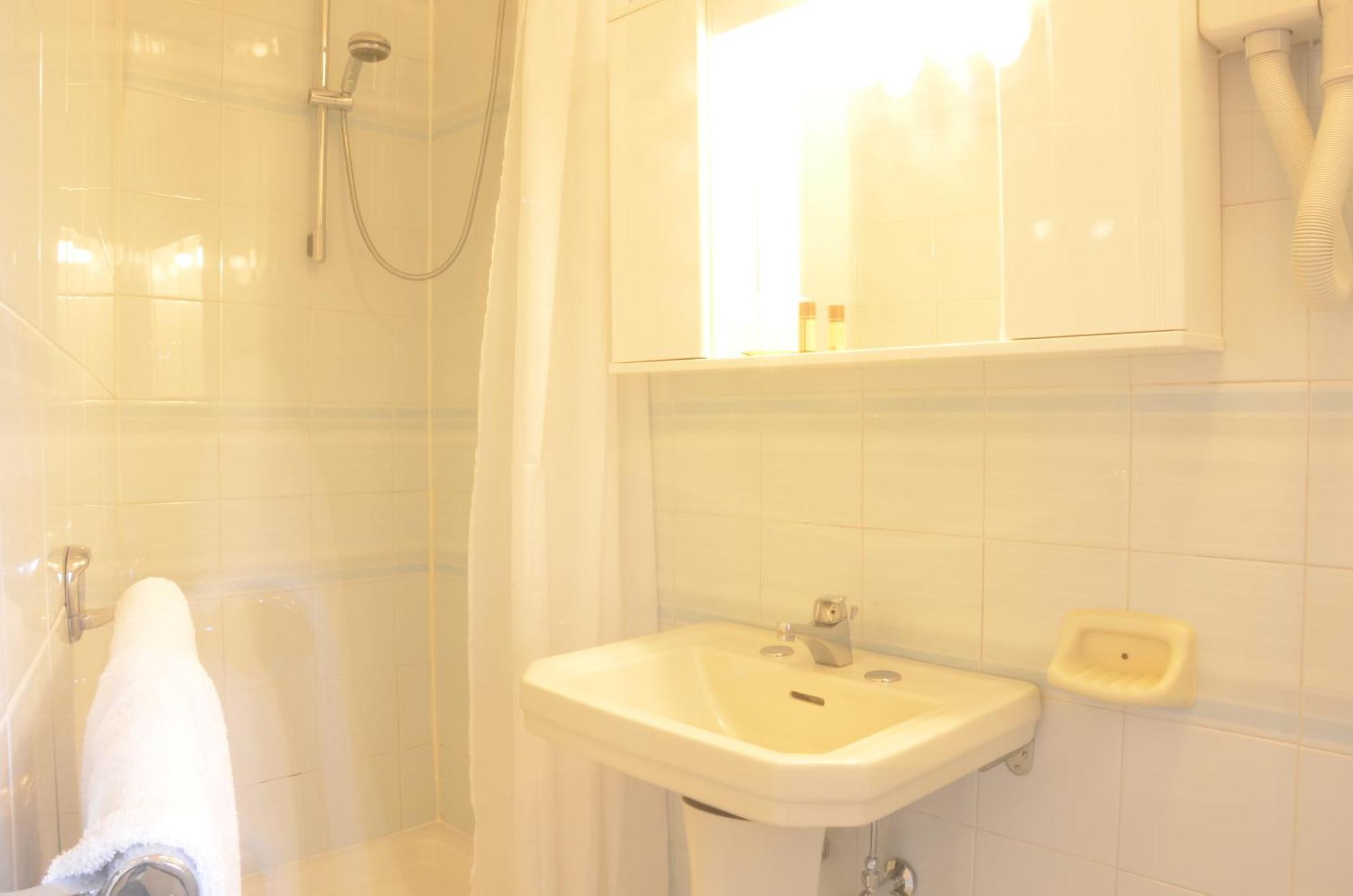Hotel Rosa Serenella Bardonecchia