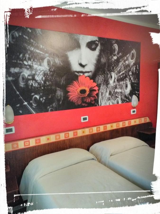 Hotel Rosa Serenella 3*